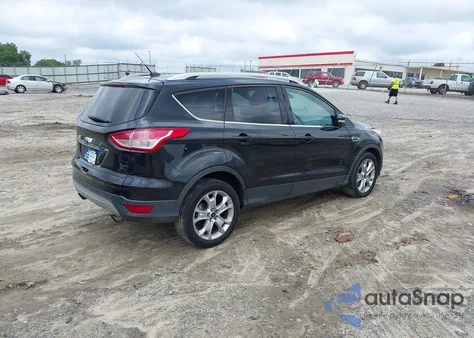 2014 Ford Escape Titanium z USA, uszkodzony, nr VIN 1FMCU9J92EUD26655